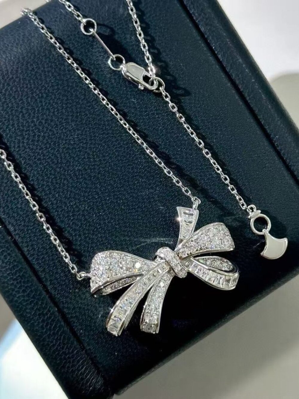Graff Full Diamond Butterfly Necklace